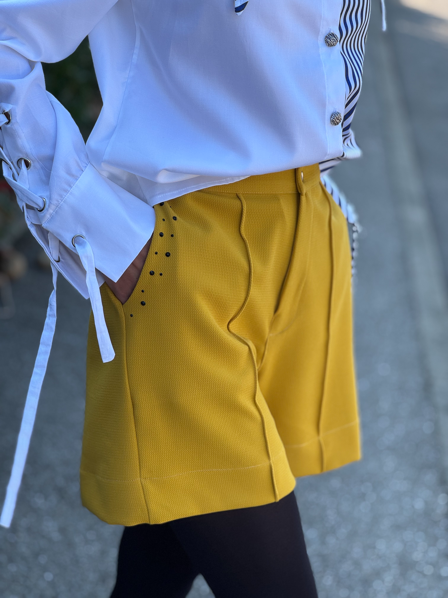 Short moutarde à cristaux - Taille S